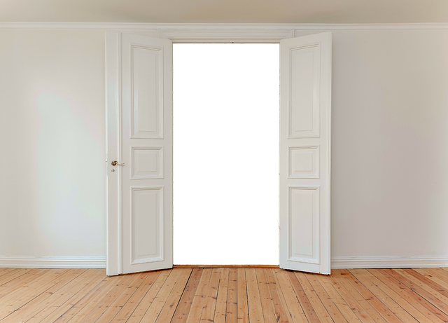 Smart door lock and access control system installation